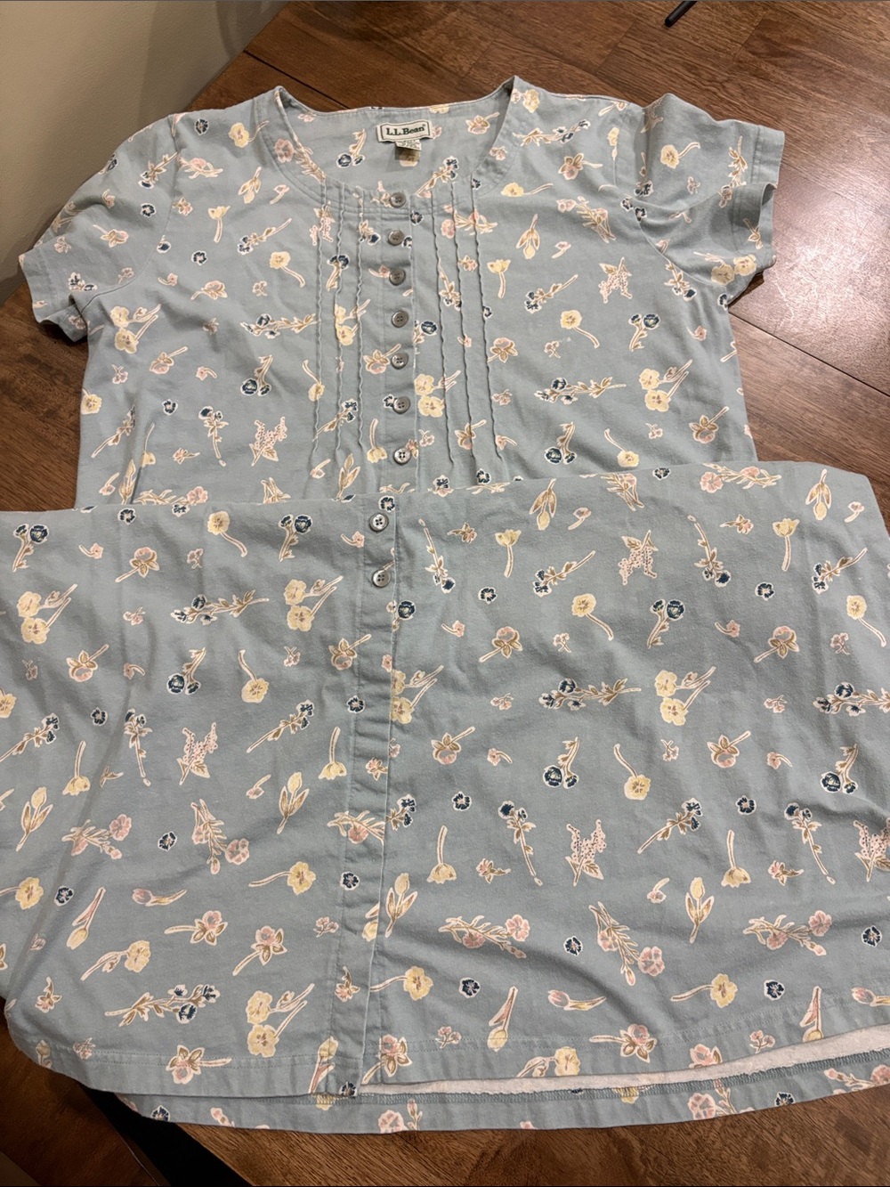 L.L. Bean Dress. Cotton. Short sleeve. Button up front. XL